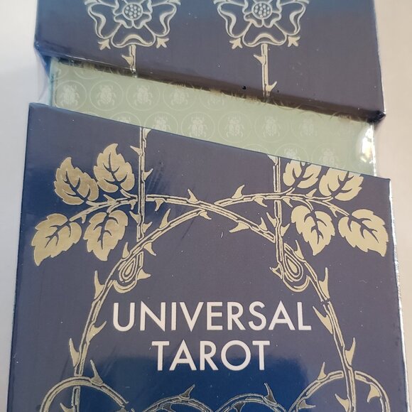 Universal Tarot Premium, lo Scarabeo, Roberto de Angelis Out of Print 2020 - Picture 9 of 14